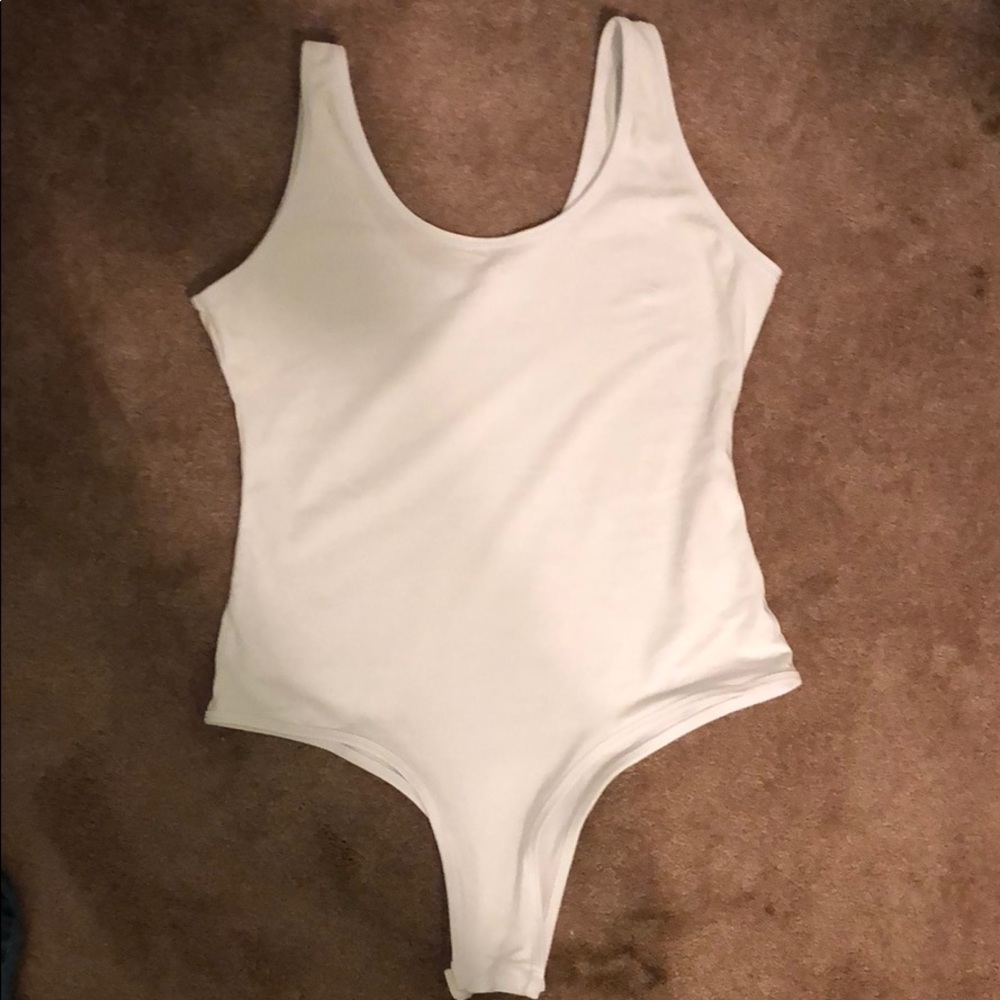 ~PLAIN WHITE BODYSUIT~